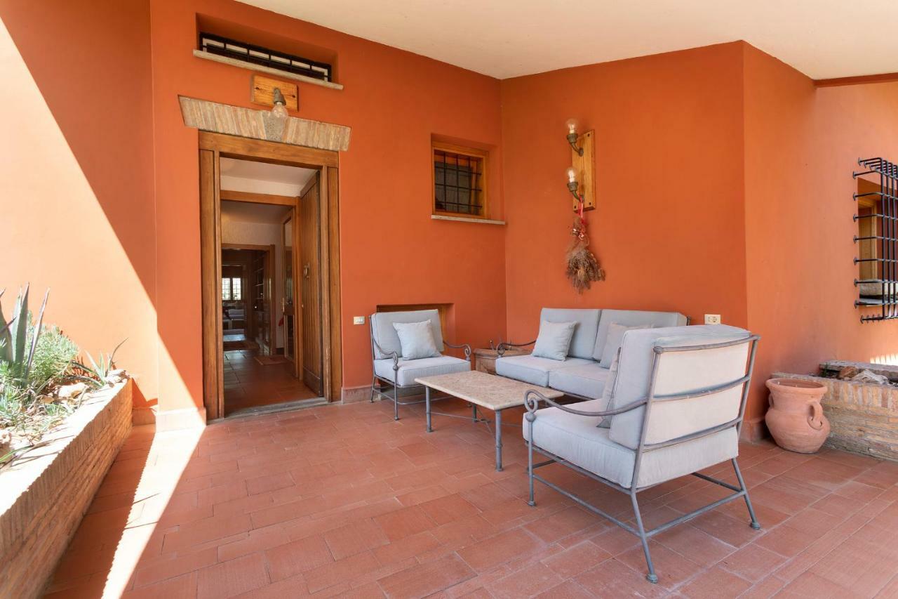 Villa In Via Della Marcigliana Casale Torre San Giovanni Exteriér fotografie